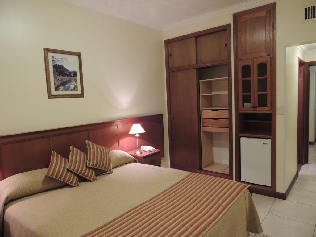 Hotel Cuprum Санта Роса Стая снимка
